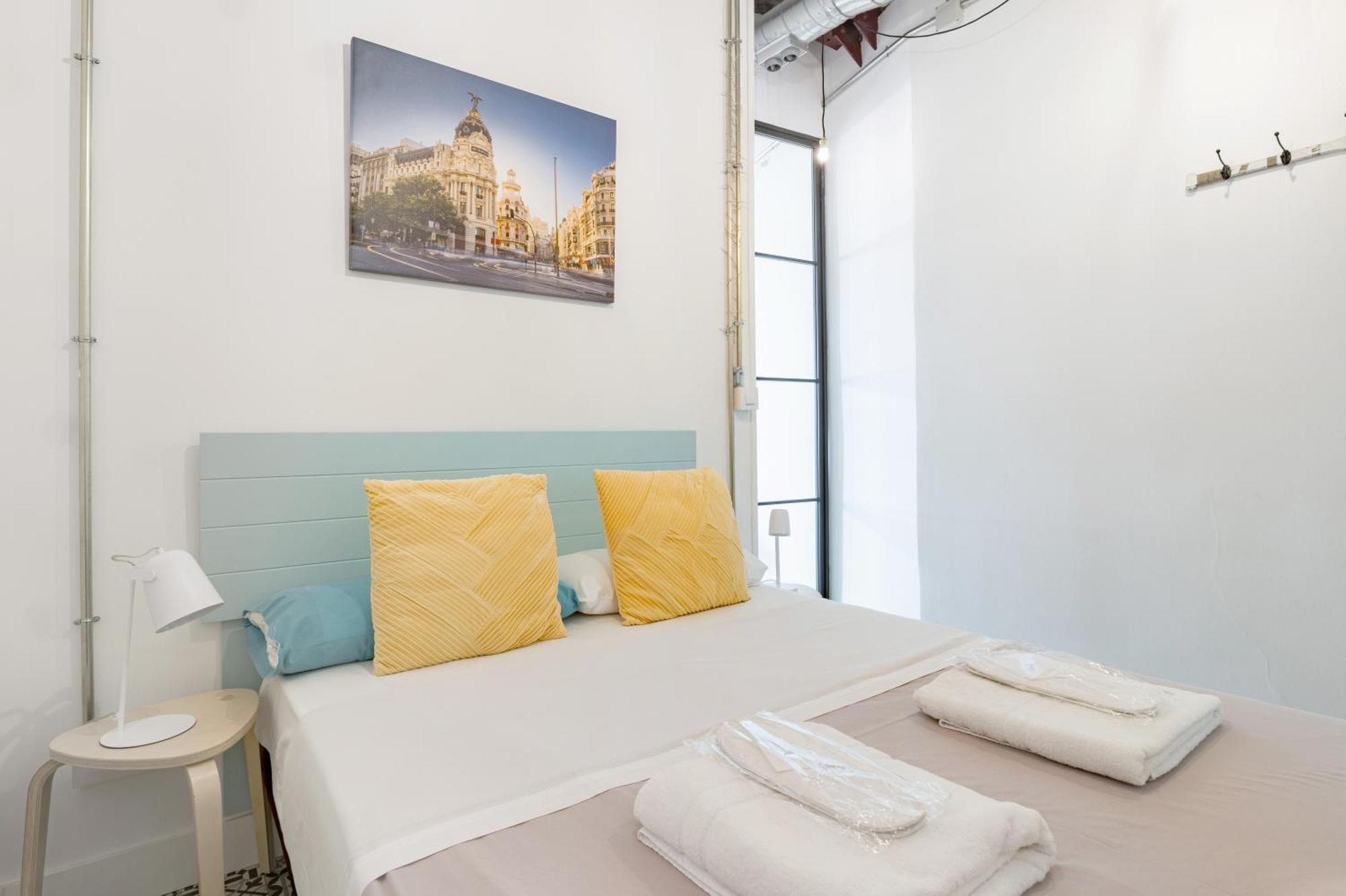Vintage Apartment Near Puerta Del Sol Madrid Exterior foto
