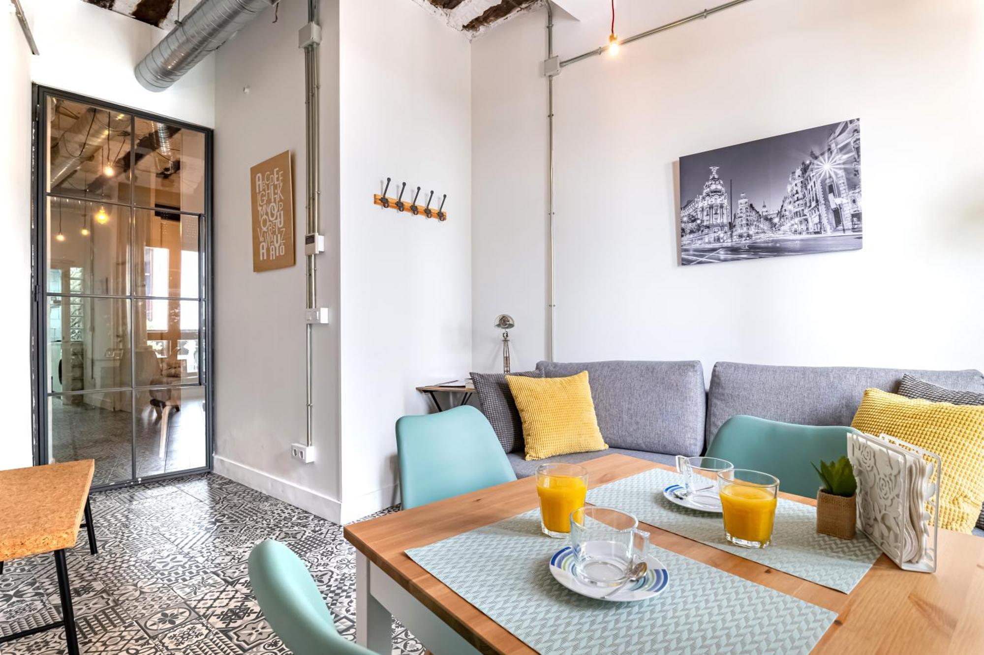 Vintage Apartment Near Puerta Del Sol Madrid Exterior foto